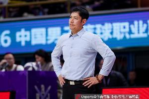 媒体人：相比于宁波的精诚团结 北控本季将帅不合&最终无缘季后赛